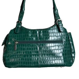 MAXX New York Green Croc Embossed Leather Shoulder Bag Silver Hardware Mobwife